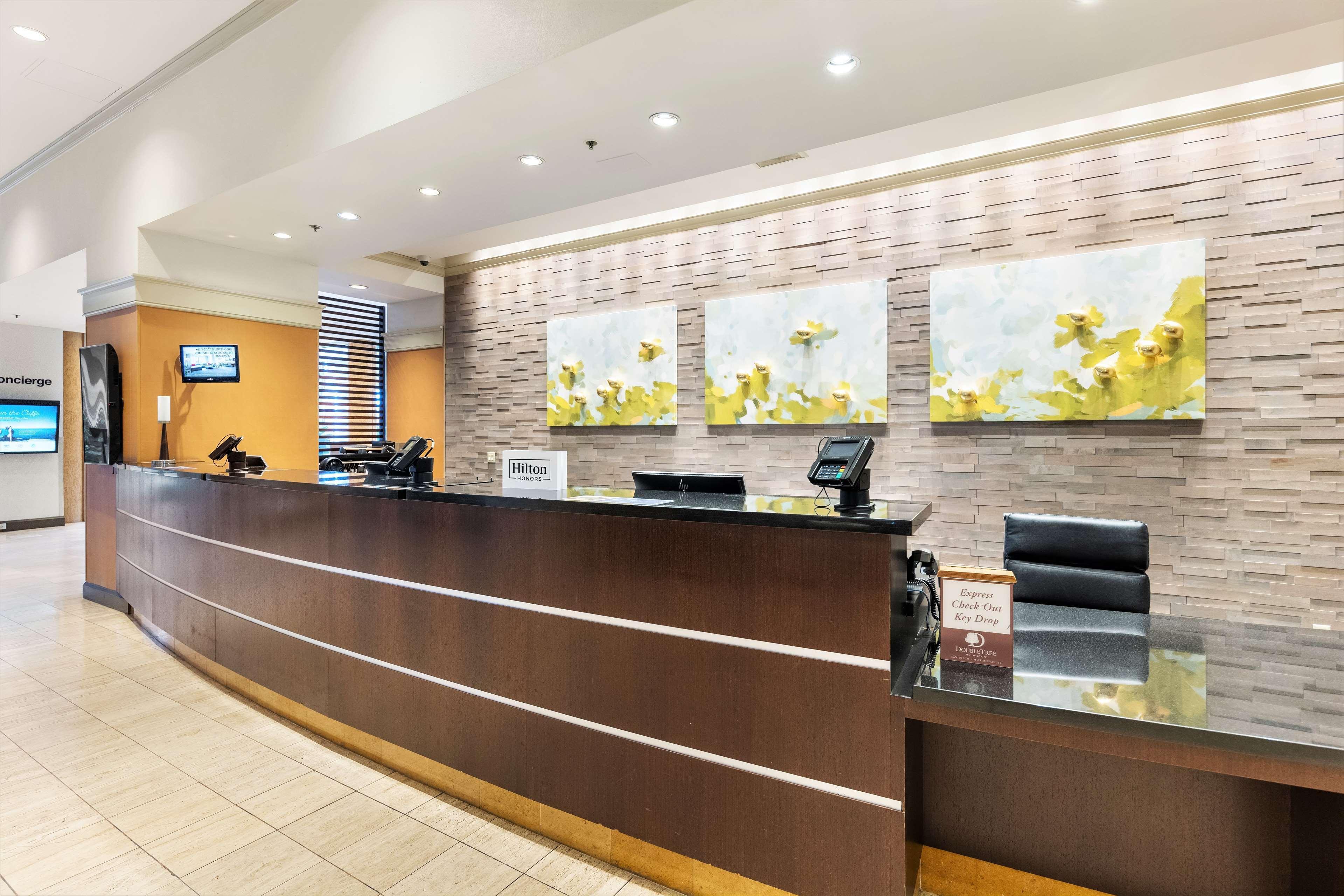 Doubletree By Hilton San Diego-Mission Valley Bagian luar foto